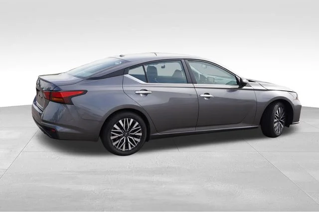Certified Used 2024 Gray Nissan 2.5 SV image 4