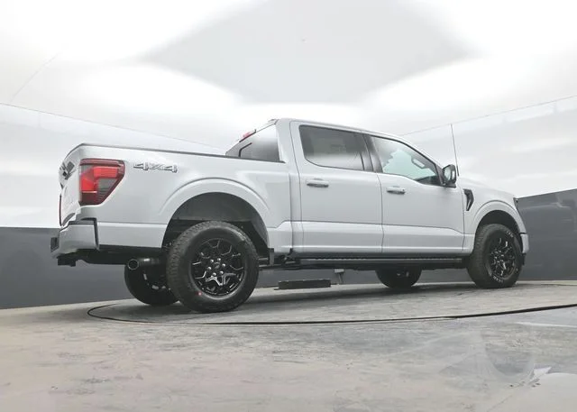 New 2026 Avalanche Ford XLT image 22