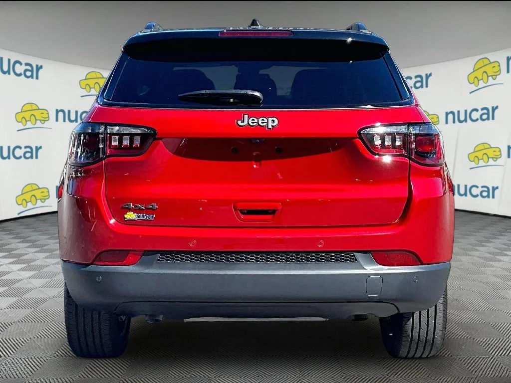 Used 2026 Red Hot Pearlcoat Jeep Limited image 5