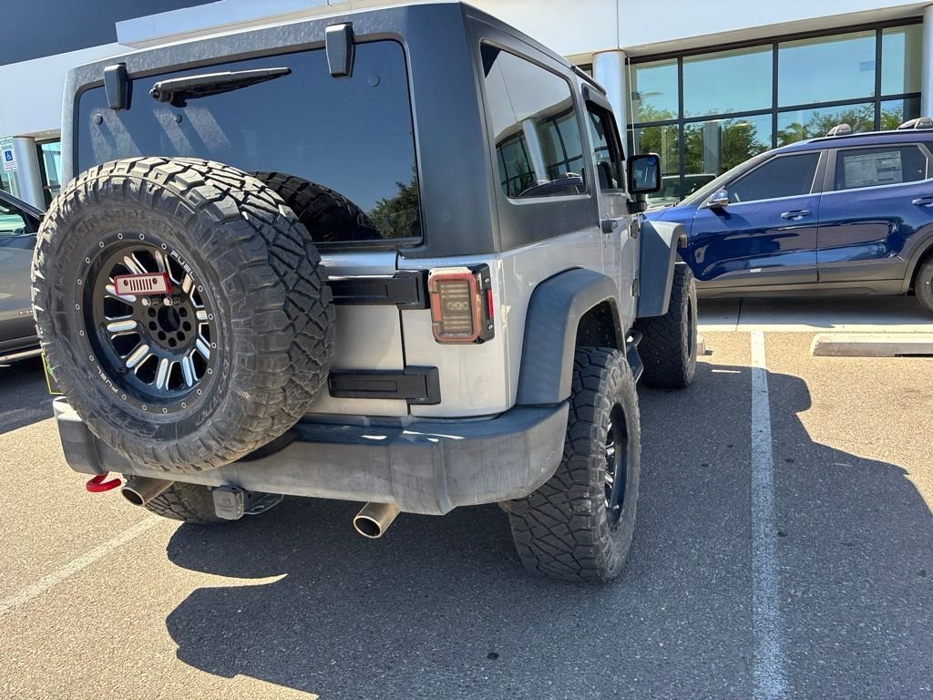 Used 2014 Gray Jeep Sport image 25