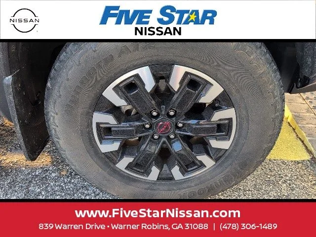 Used 2022 Blue Nissan PRO-4X image 18