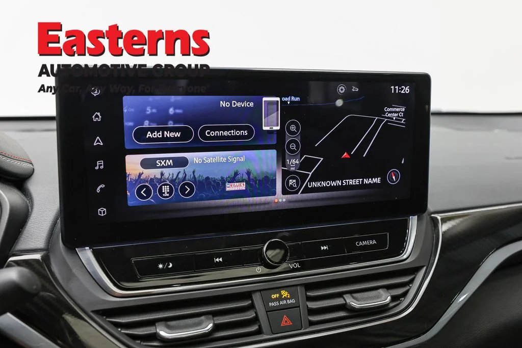 Used 2023 Gray Nissan 2.0 SR image 19