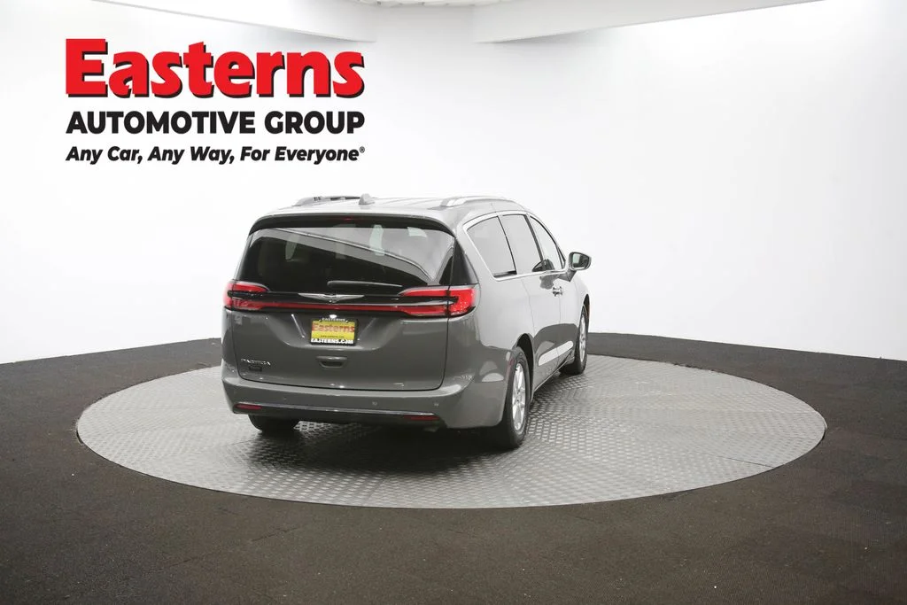 Used 2021 Gray Chrysler Touring L image 38