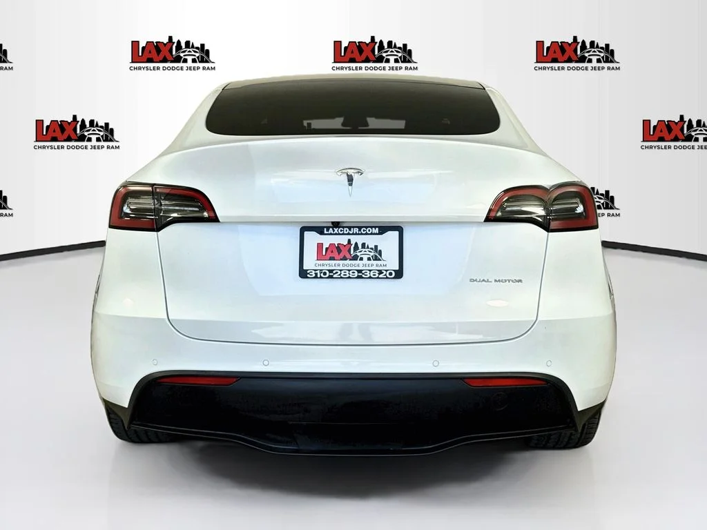 Used 2022 White Tesla Long Range image 6