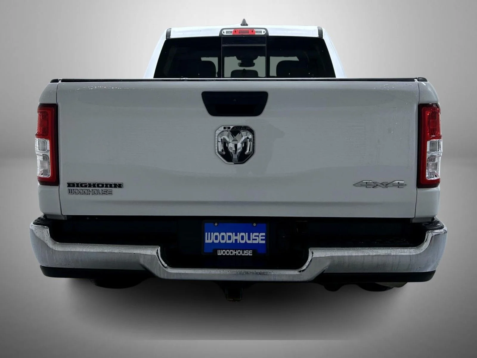 Used 2023 White Ram Big Horn/Lone Star image 6