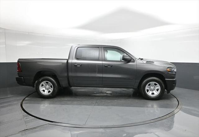 New 2026 Granite Crystal Metallic Clear-Coat Exterior Paint RAM TRADESMAN image 26
