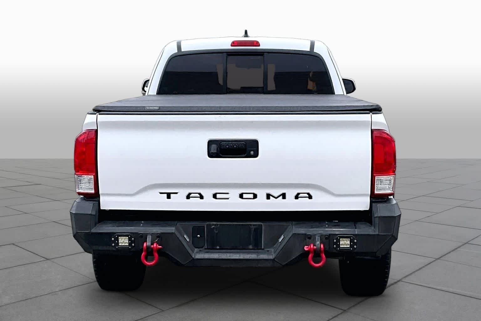 Used 2016 Super White Toyota SR image 4