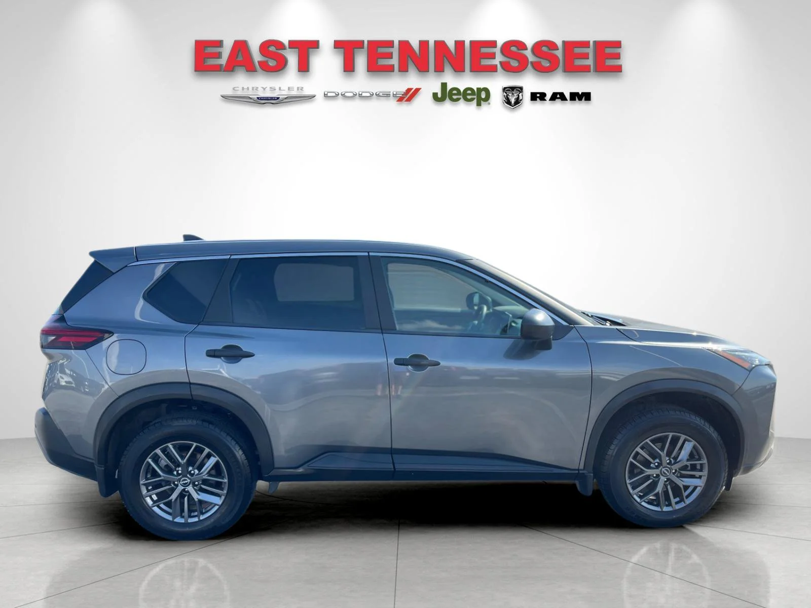 Used 2023 Gray Nissan S image 2