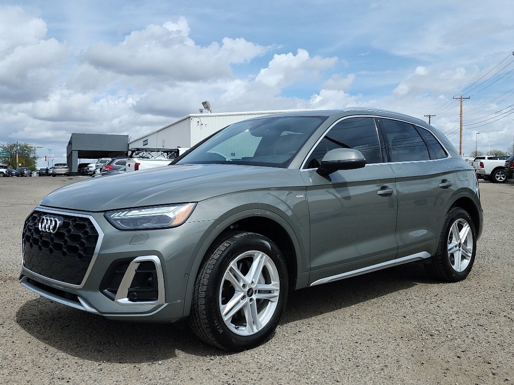 2024 Audi Q5 55 e Prestige's photo