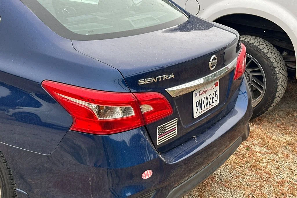 Used 2016 Deep Blue Pearl Nissan SV image 5