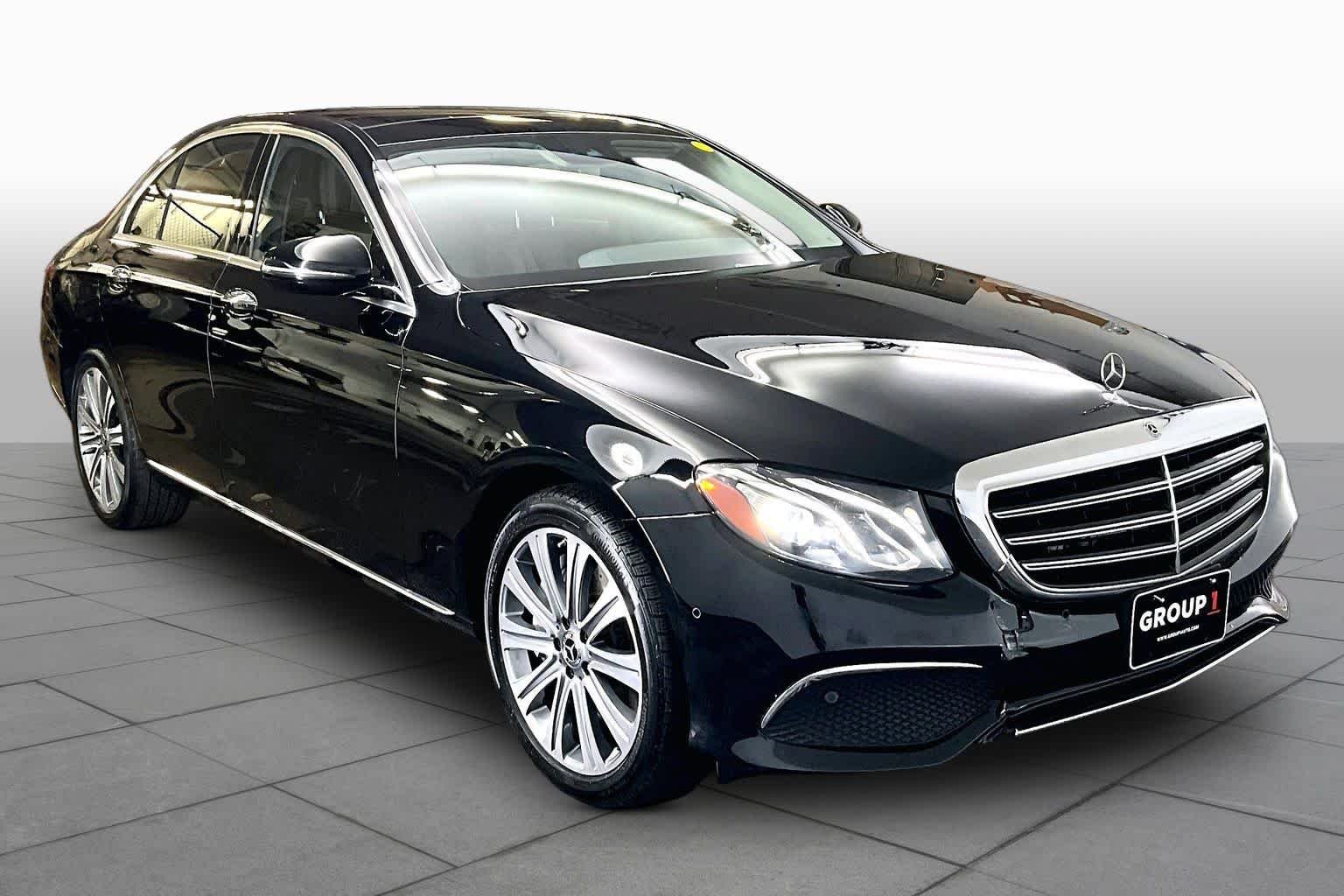 Used 2018 Black Mercedes-Benz E 400 image 3