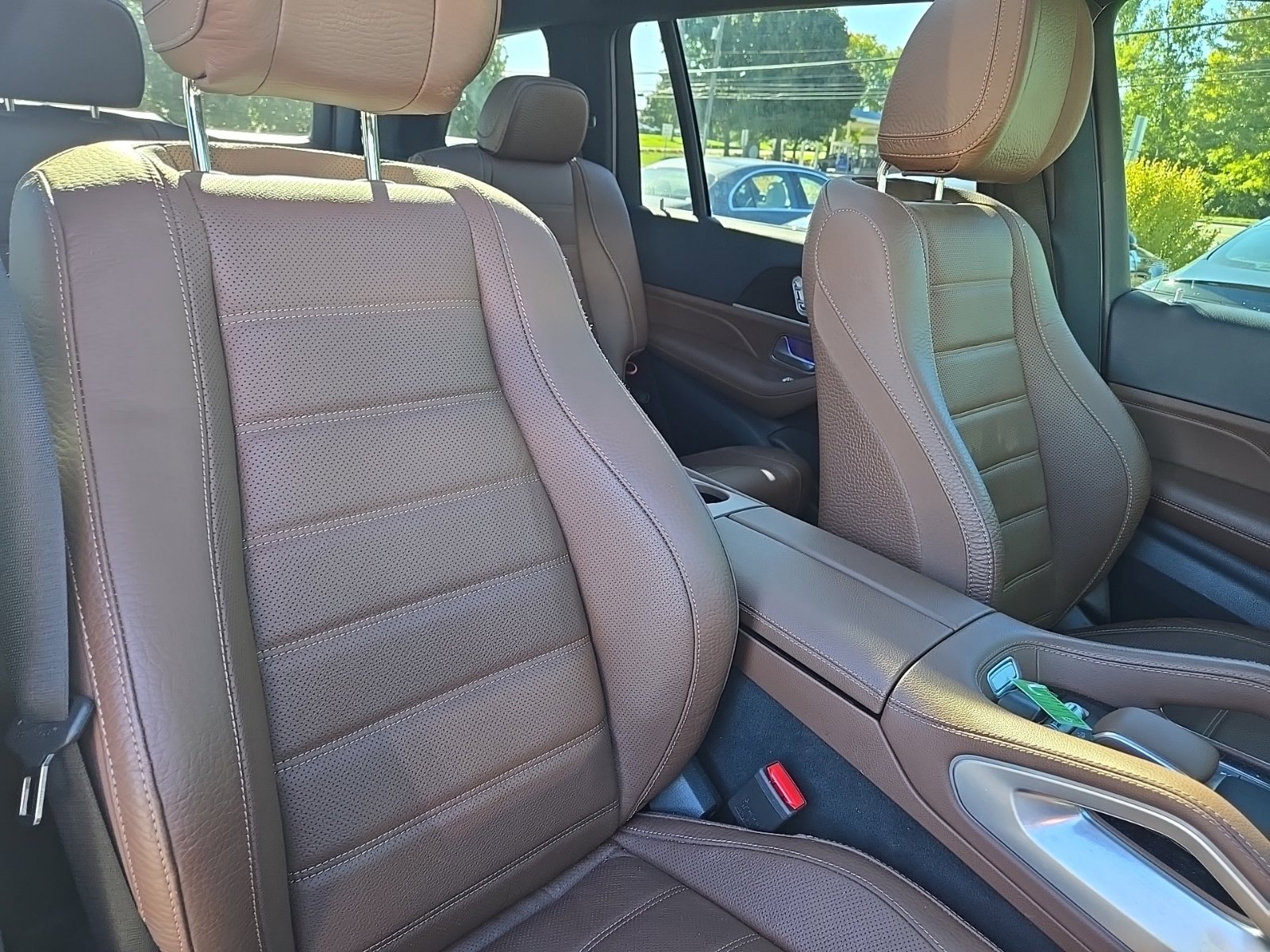 Certified Used 2024  Mercedes-Benz GLS 450 image 13