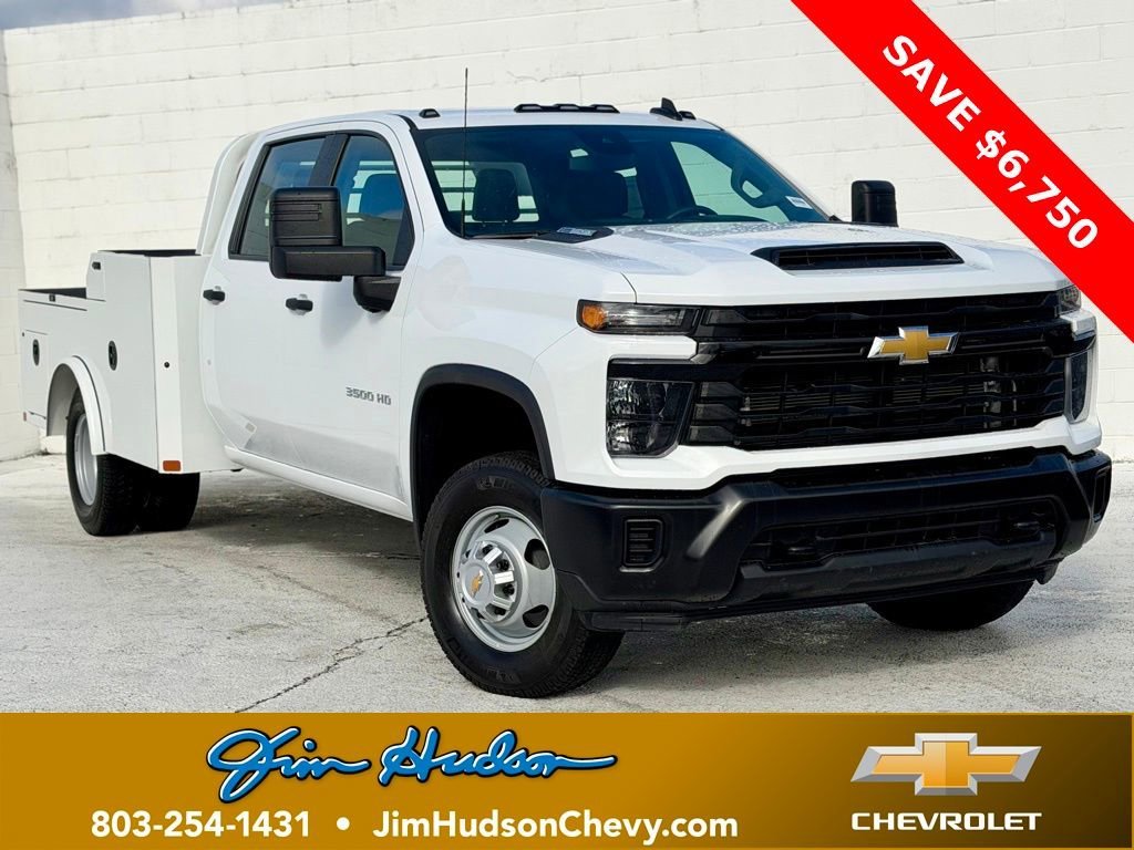 2026 Chevrolet Silverado 3500HD Chassis Work Truck Crew Cab 4WD