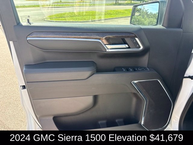Used 2024 Summit White GMC Elevation image 18