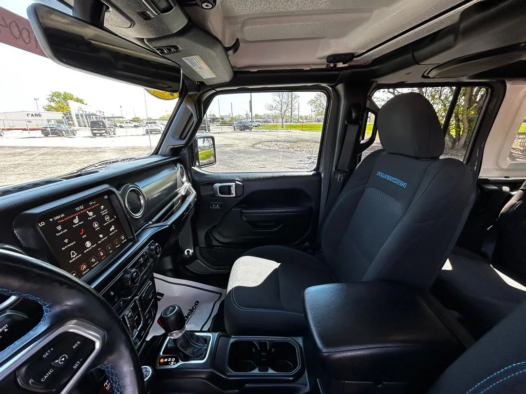Used 2023 Gray Jeep Rubicon 4xe image 11