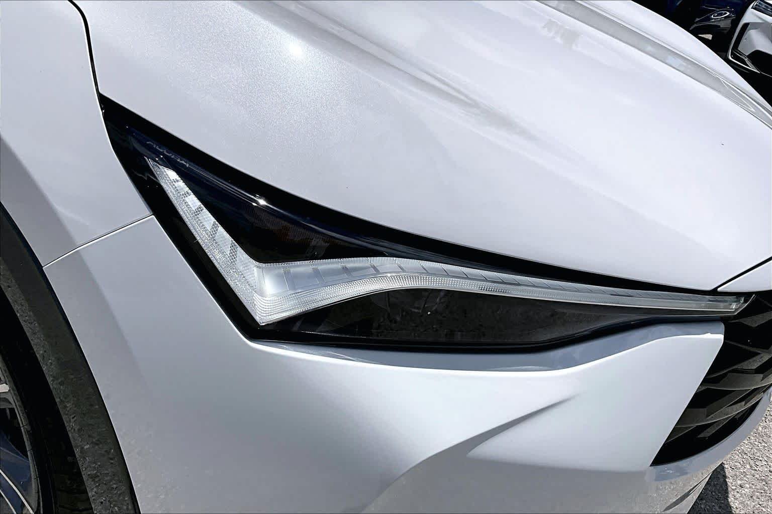 New 2026 Platinum White Pearl Acura  image 13