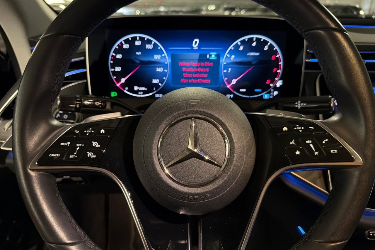 Used 2026 OBSIDIAN BLACK METAL Mercedes-Benz E 450 image 22