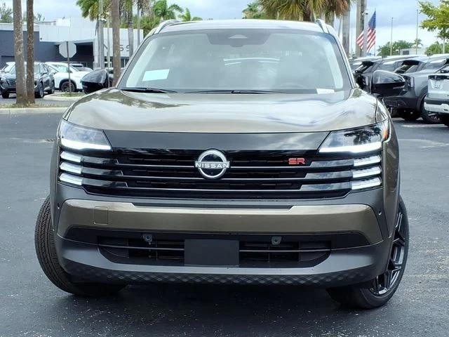 New 2026 Canyon Bronze Metallic Nissan SR image 2