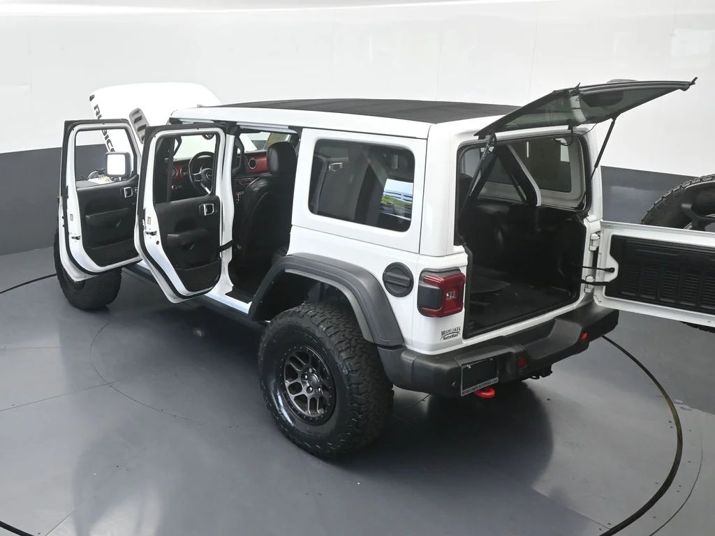 Used 2022 Bright White Clearcoat Jeep Unlimited Rubicon image 69