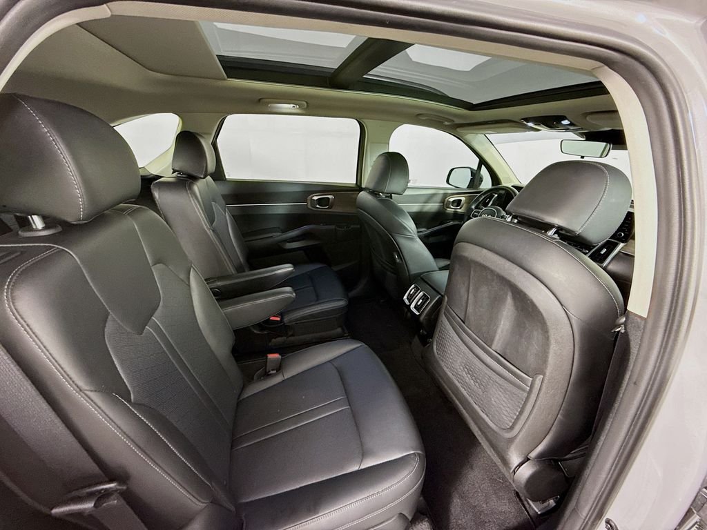 Used 2022 Gray Kia X-Line EX image 30