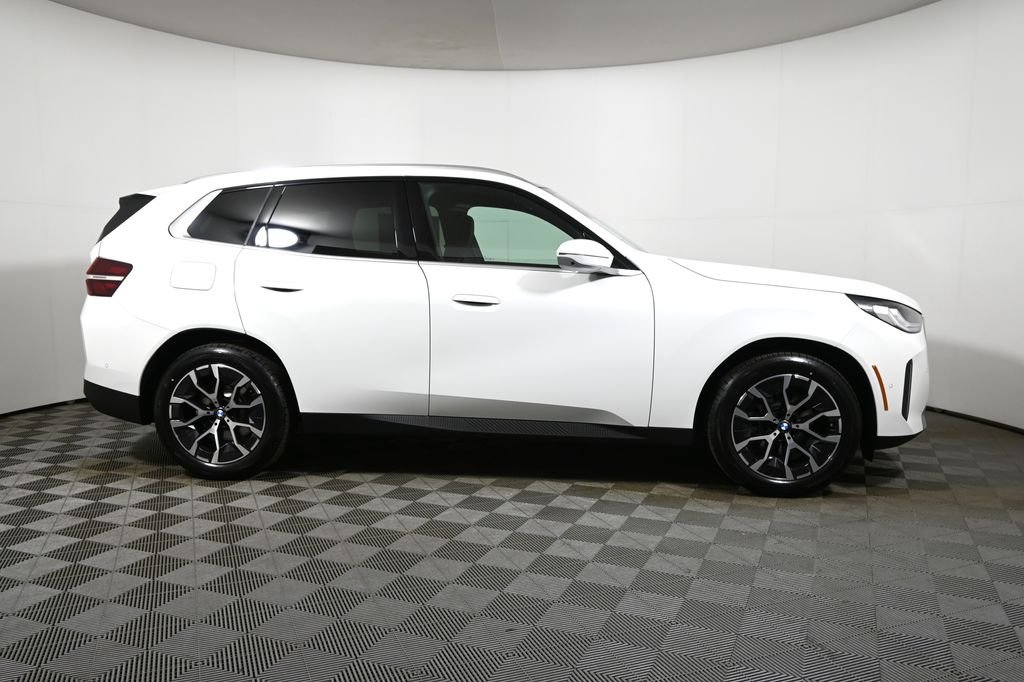 Used 2026 Alpine White BMW 30 xDrive image 8