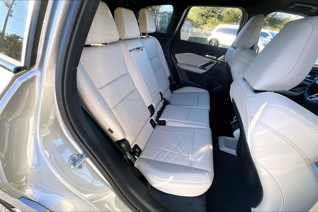 2025 BMW X1 M35i - Photo 24