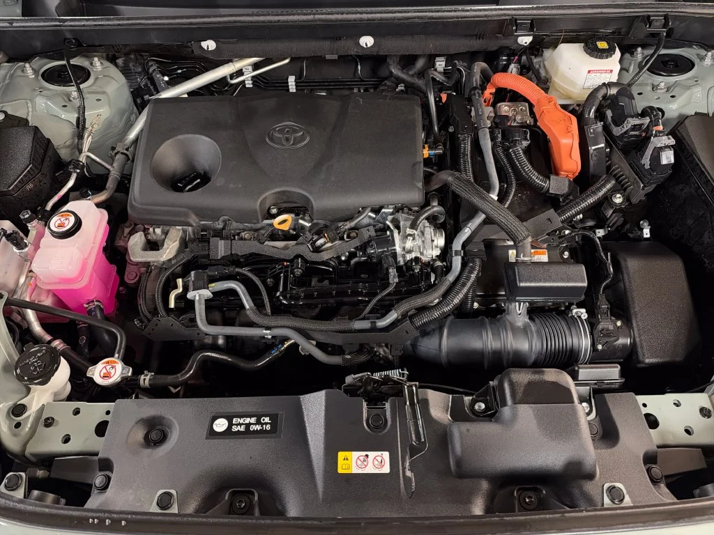 Certified Used 2023  Toyota XLE image 9