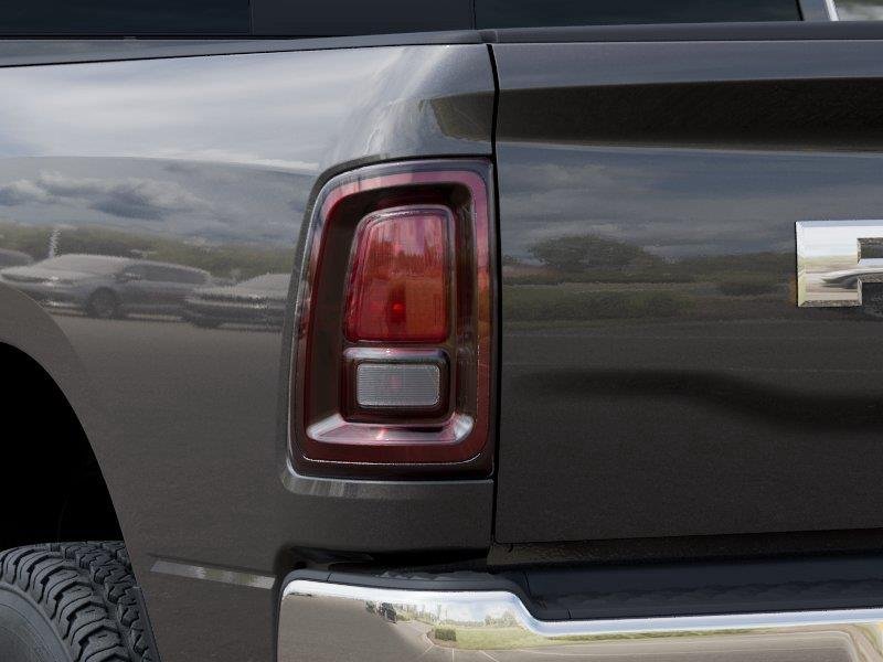 New 2026 Granite Crystal Metallic Clearcoat RAM Tradesman image 9