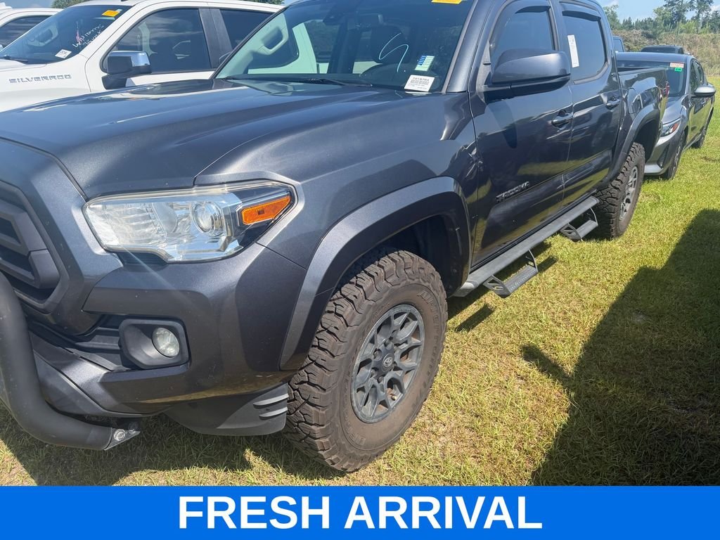 Used 2020 Gray Toyota SR5 image 1