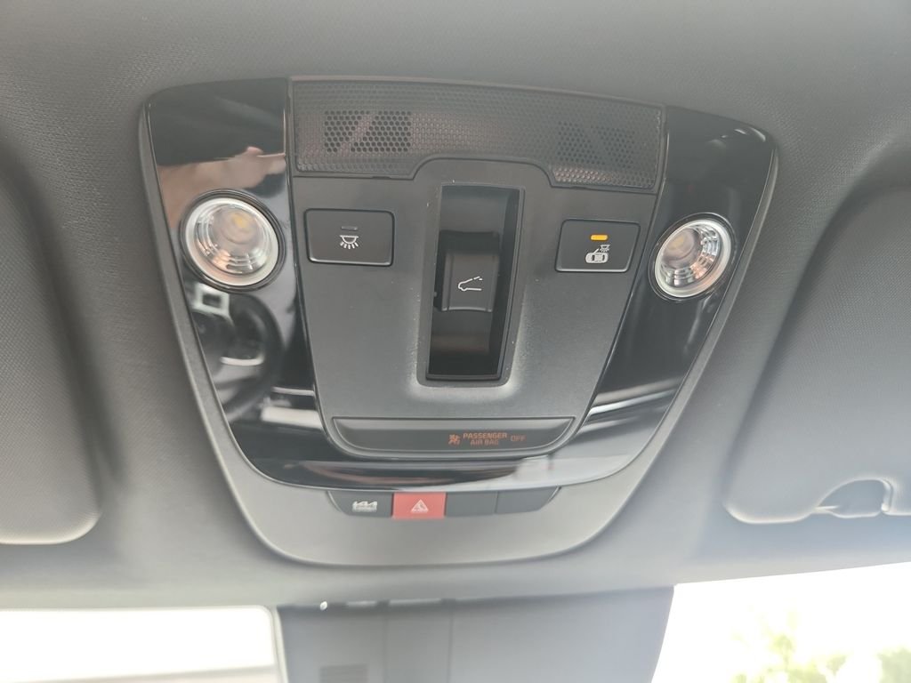 Certified Used 2024 White Kia X-Pro Prestige image 26