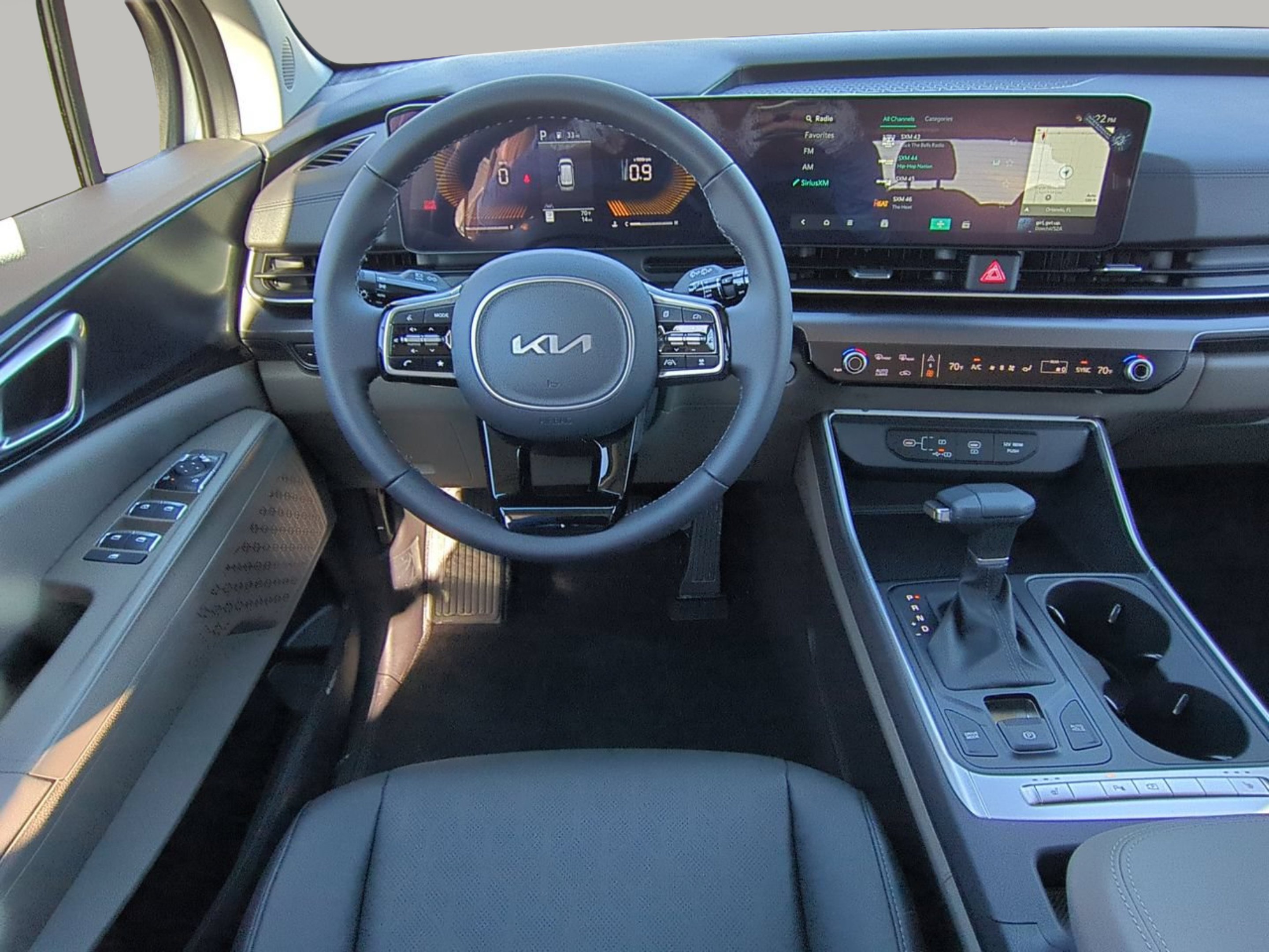 New 2026 Snow White Pearl Kia LXS image 14