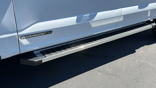 New 2026 Oxford White Ford Lariat® image 12