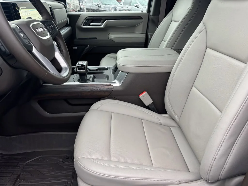 New 2026 Glacier White Tricoat GMC SLT image 14