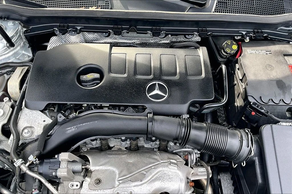 Certified Used 2023 Silver Mercedes-Benz CLA 250 image 34