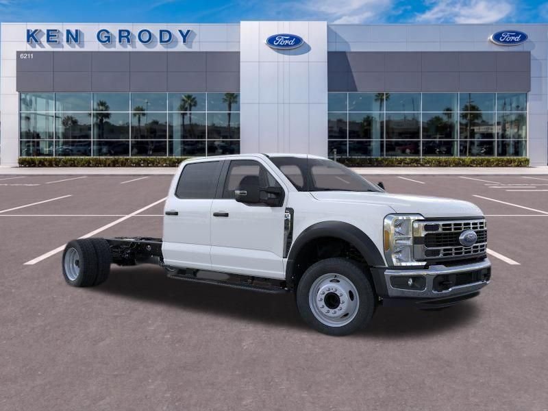 2026 Ford F-450 XL Crew Cab 203-In DRW's photo