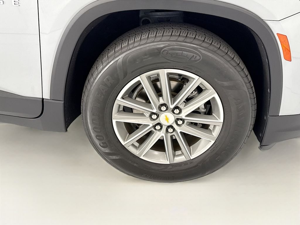 2023 Chevrolet Traverse 1LT - Photo 30
