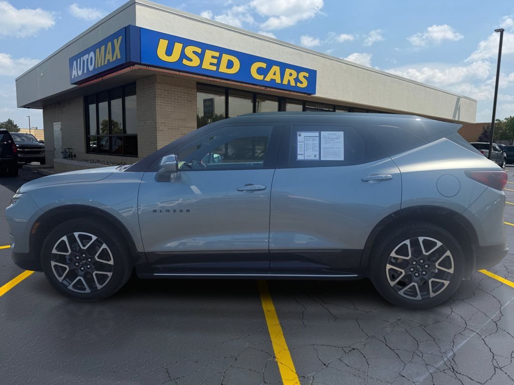 Used 2025 Sterling Gray Metallic Chevrolet RS image 8