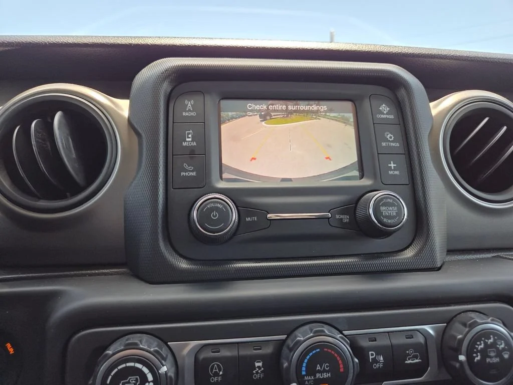 Used 2021 Black Clearcoat Jeep Sport S image 34