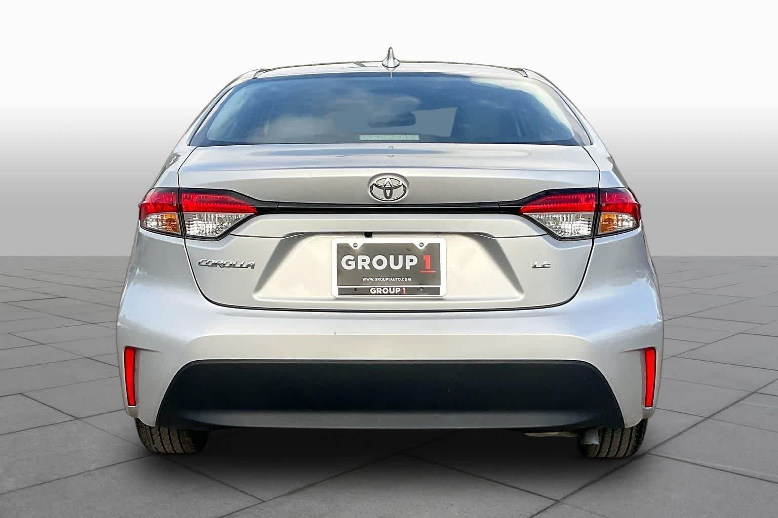 Used 2025 Classic Silver Metallic Toyota LE image 5