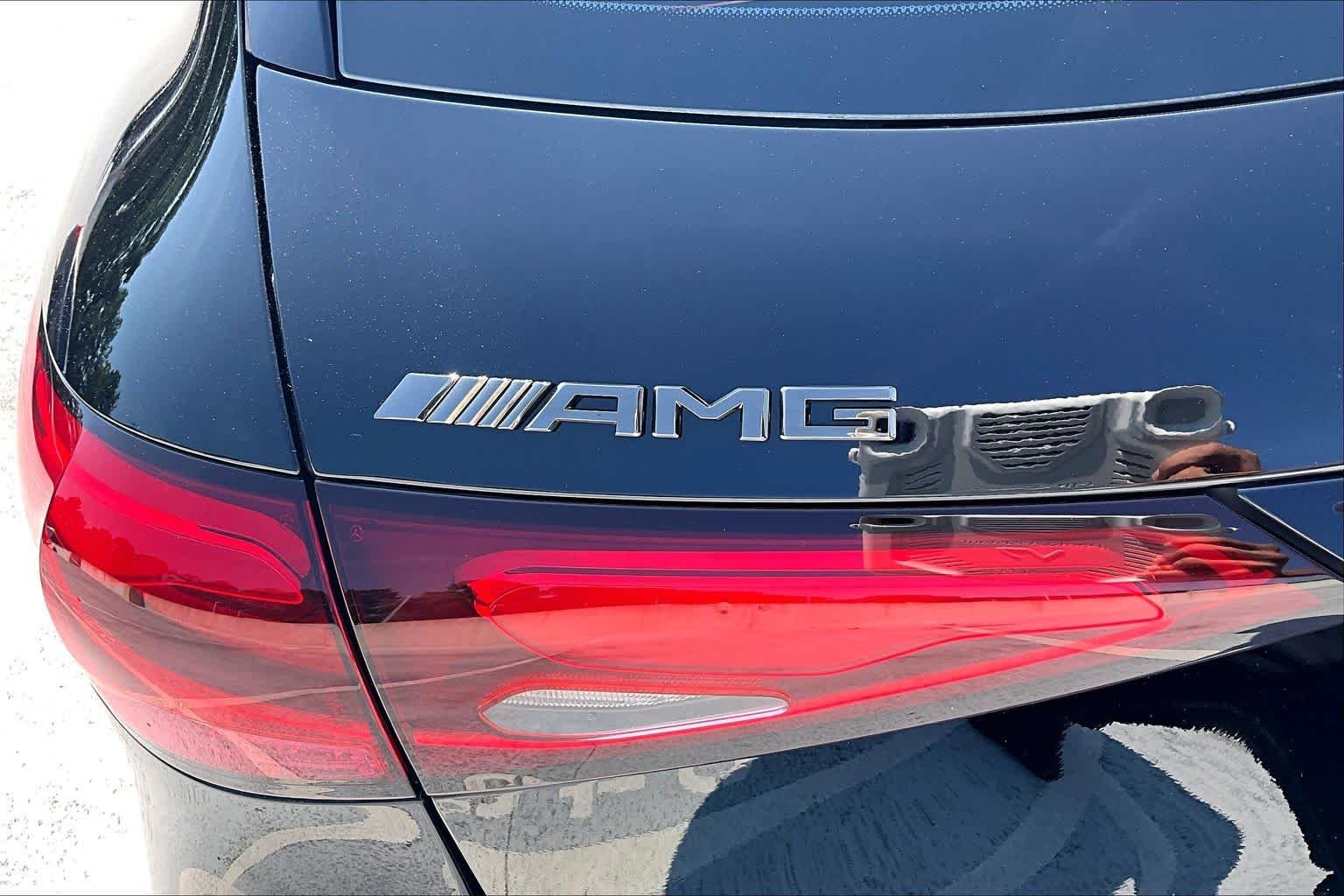 Used 2024 Obsidian Black Metallic Mercedes-Benz AMG® GLC 43 image 31