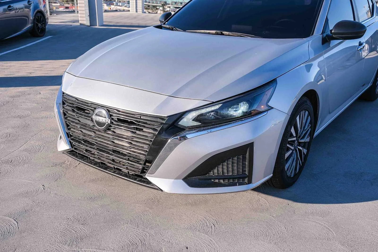 Used 2024 Brilliant Silver Metallic Nissan 2.5 SV image 11