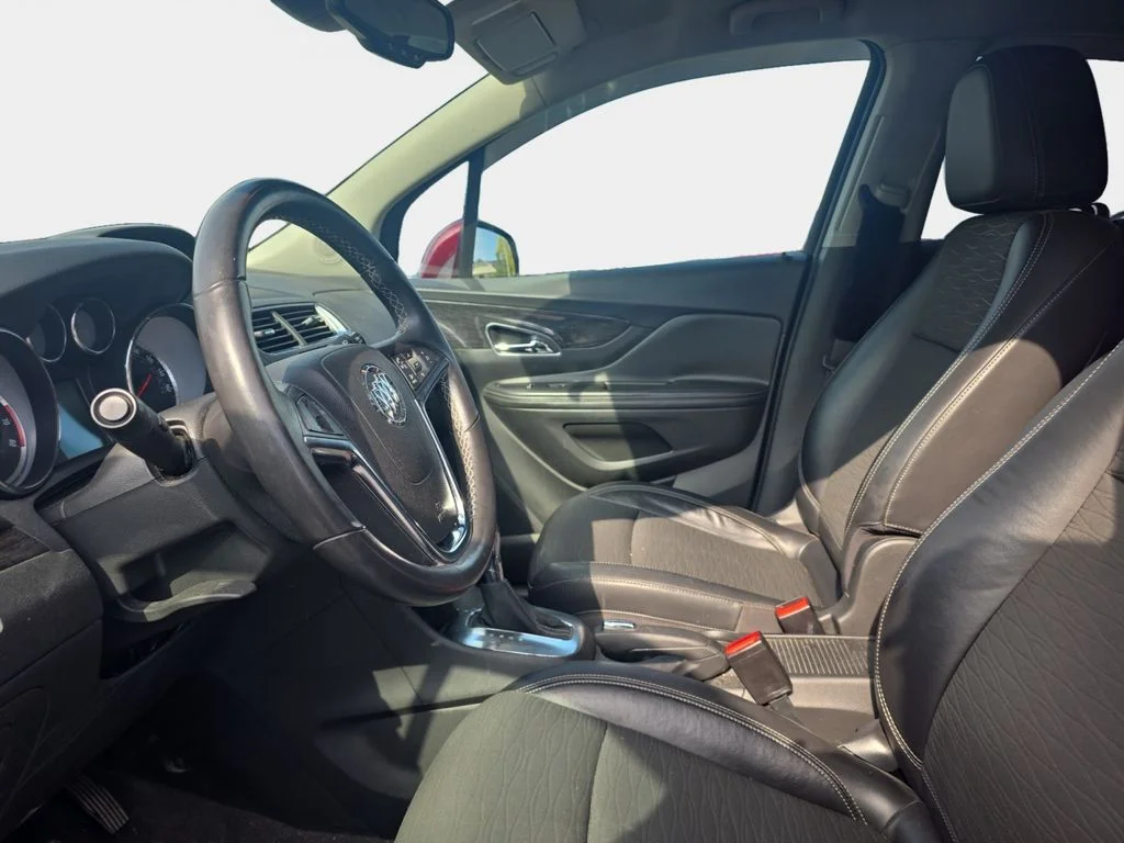 Used 2016 Red Buick Convenience image 11