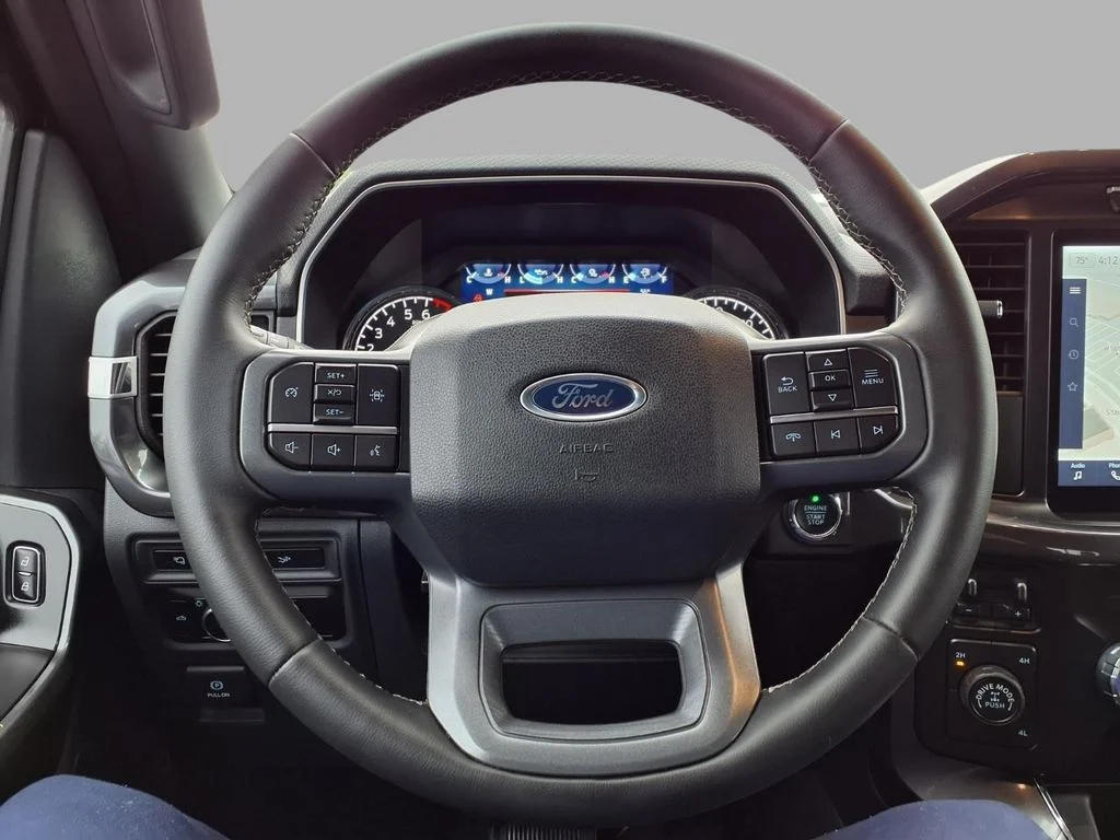 Used 2023 Gray Ford XLT image 16