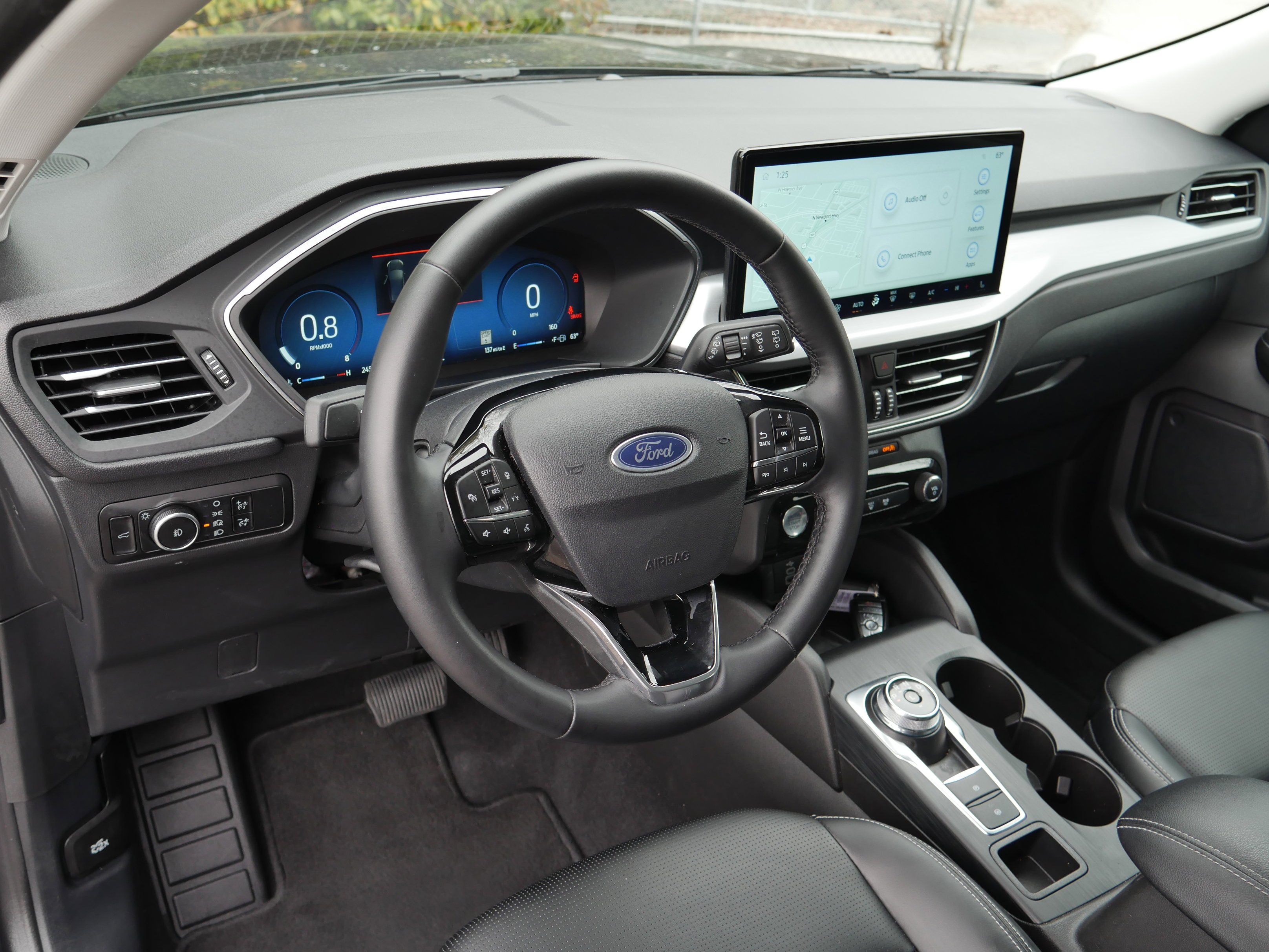 2025 Ford Escape Platinum - Photo 13