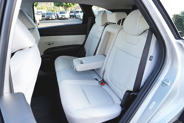 New 2026 Silver Hyundai SEL image 20