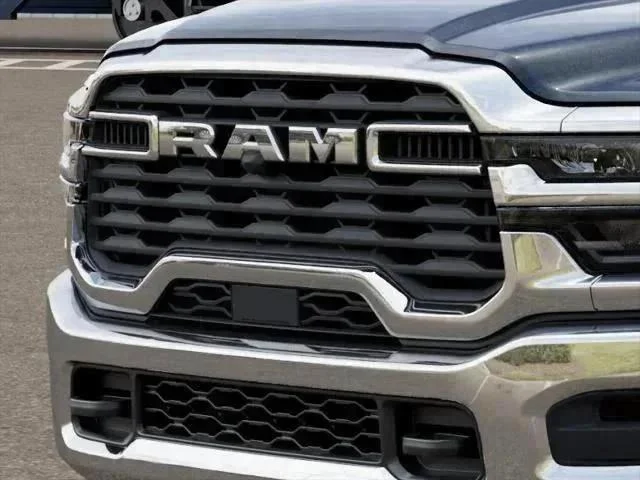 New 2027 Diamond Black Crystal Pearl-Coat Exterior Paint RAM Tradesman image 7