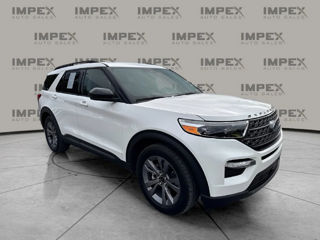 Used 2022 White Ford XLT image 7