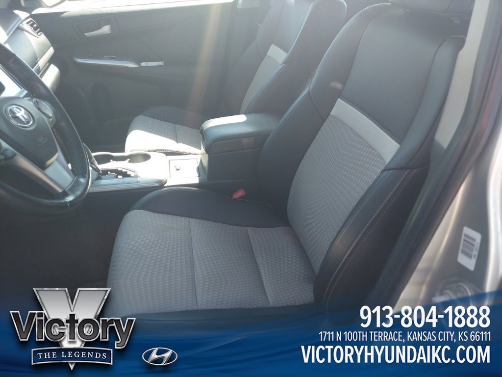 Used 2012 Silver Toyota SE image 6