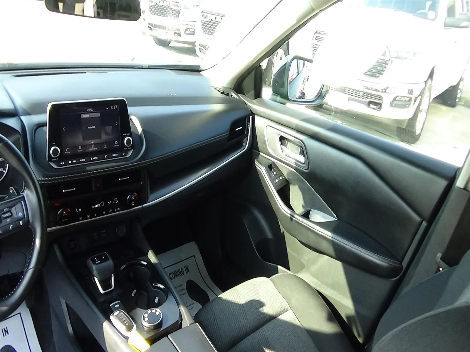 Used 2025 Super Black (kh3) Nissan SV image 14