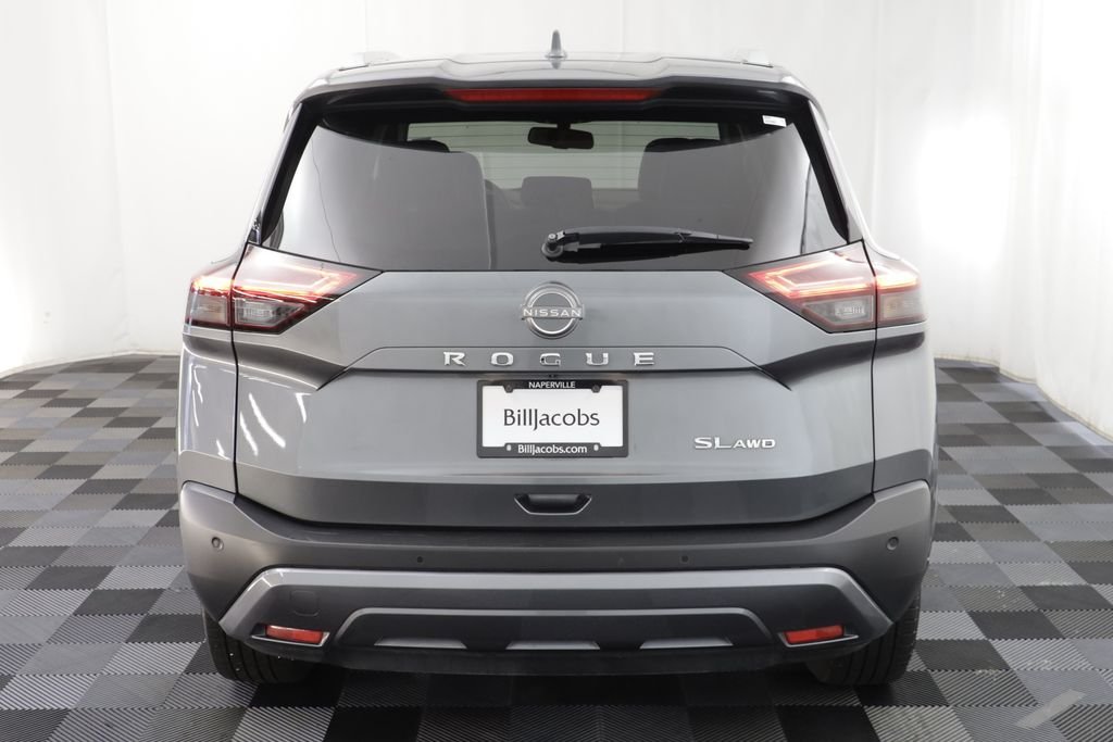 Used 2023 Gun Metallic Nissan SL image 16
